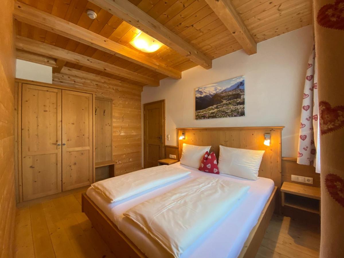 Alpenchalets Waldheim Φίνκενμπεργκ Εξωτερικό φωτογραφία